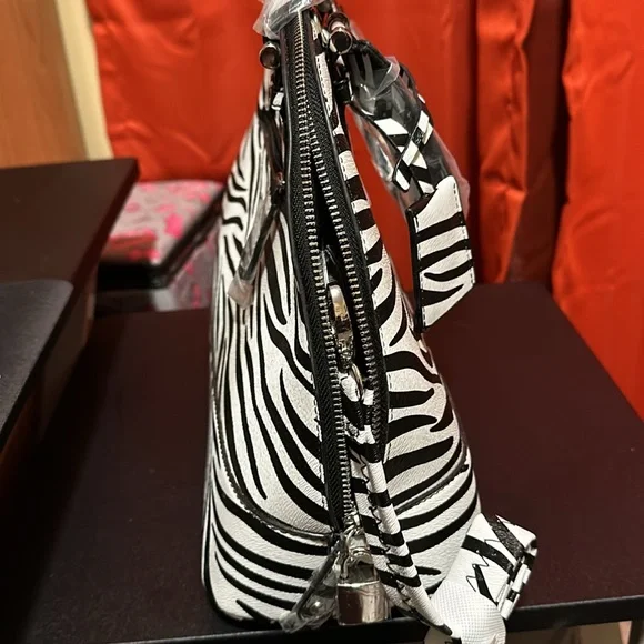 JustFab Animal Print Bag - Picture 2 of 6